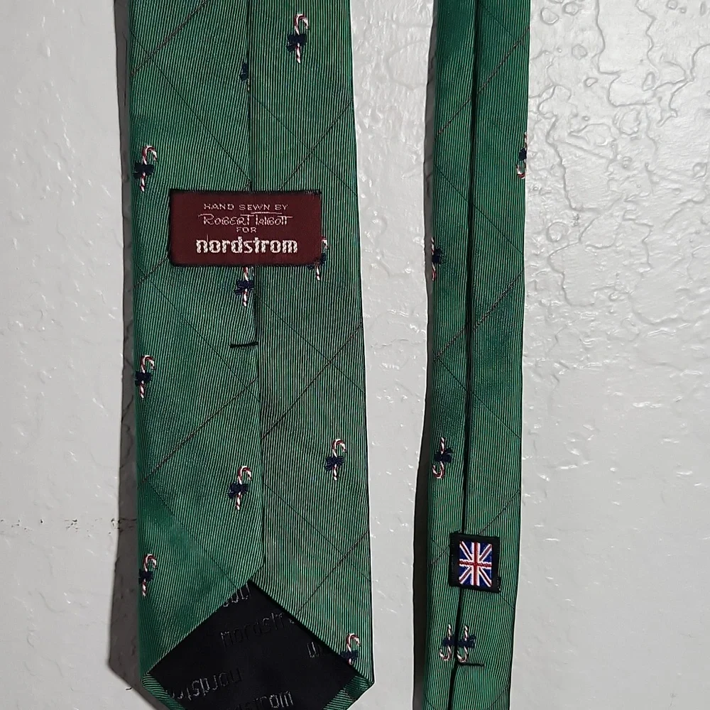 Robert Talbott for Nordstrom Chriwtmad Candy Cane Hand-Sewn Silk Face Tie 58